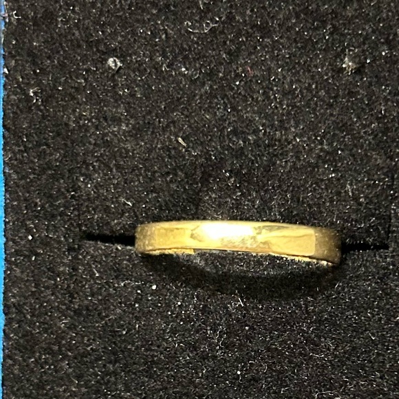 10K Yellow Gold Heart Shaped Blue Topaz Claddagh Irish Engagement Wedding Ring - Picture 7 of 16